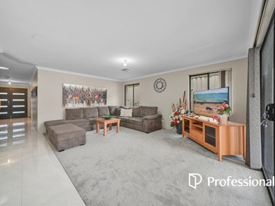 54 Eastwall Parkway, Butler WA 6036