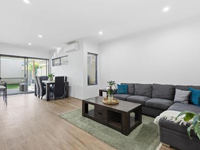 1/17 Forrest Road, Armadale WA 6112