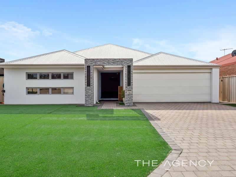 12 Yale Place, Marangaroo WA 6064