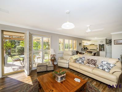 4/10 Parnell Avenue, Marmion WA 6020