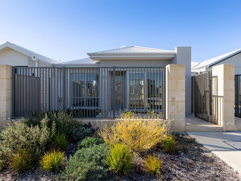 22 Glamour Way, Mandogalup WA 6167
