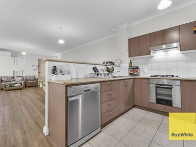 38/17 Southdown Place, Thornlie WA 6108