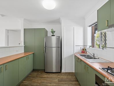 35/15 Friar John Way, Coolbellup WA 6163