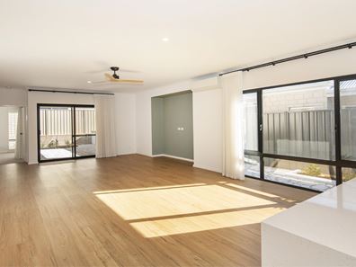 42 Hayling Way, Dunsborough WA 6281