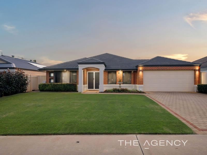 18 Kalari Drive, Wattle Grove WA 6107