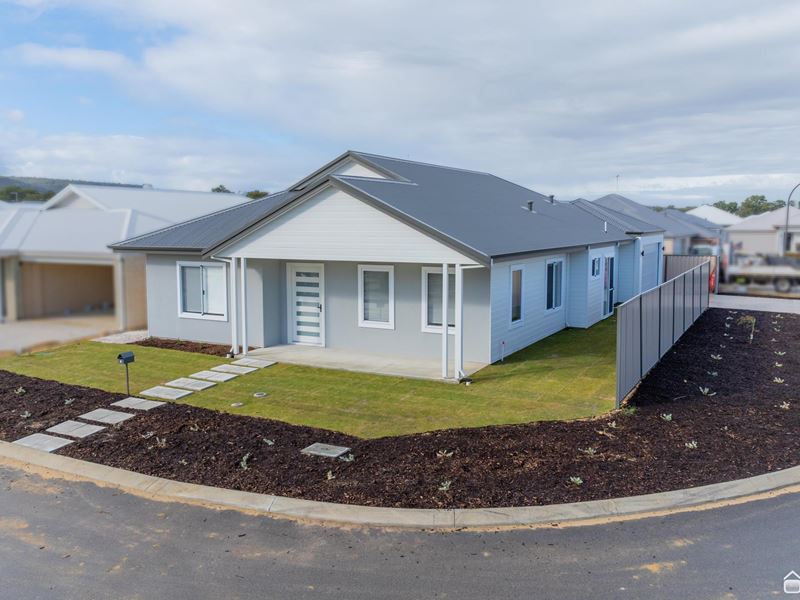 4 Knot Way, Whitby
