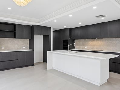 150B Cobb Street, Doubleview WA 6018