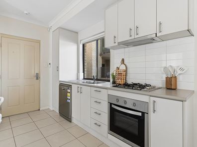 3/30 Central Terrace, Beckenham WA 6107