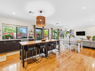 3 Vidler Street, Cloverdale WA 6105