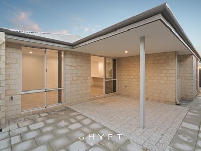 4 Carrai  Way, Yanchep WA 6035