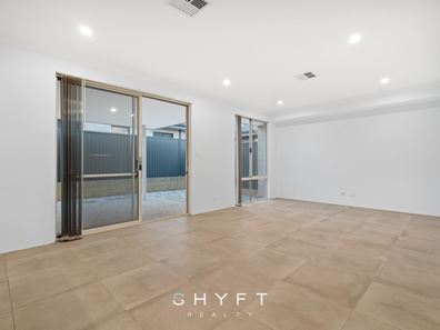 4 Carrai  Way, Yanchep WA 6035