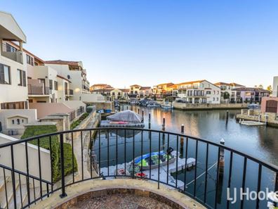76/18 Port Quays, Wannanup WA 6210
