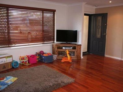 4 Drabble Road, Scarborough WA 6019