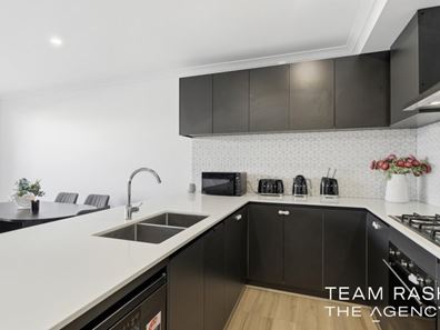6 Serpens Street, Bennett Springs WA 6063