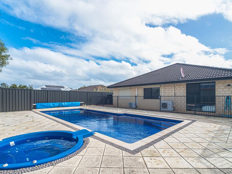 29 Sanderstead Loop, Butler WA 6036