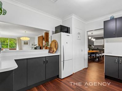 13 Sunninghill Road, Stoneville WA 6081