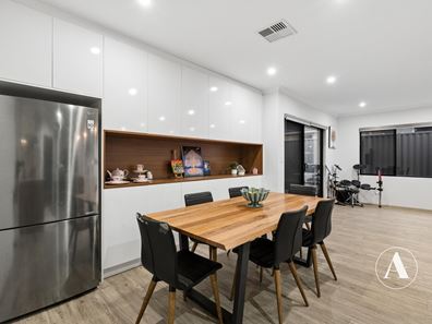 36 Greywacke Entrance, Piara Waters WA 6112