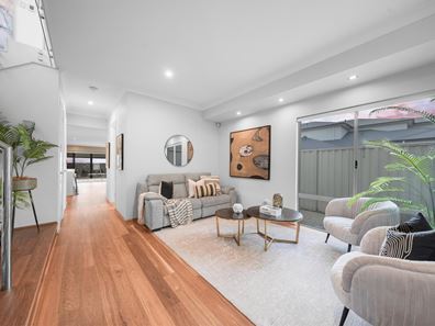 7A Gloriana View, Ocean Reef WA 6027