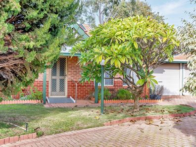 4/8 PEEL STREET, Pinjarra WA 6208
