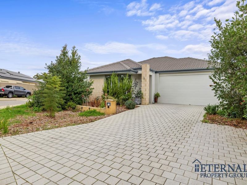 15 Castello Crescent, Byford