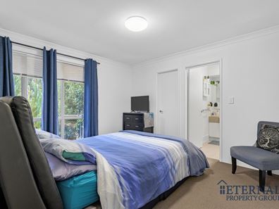 15 Castello Crescent, Byford WA 6122