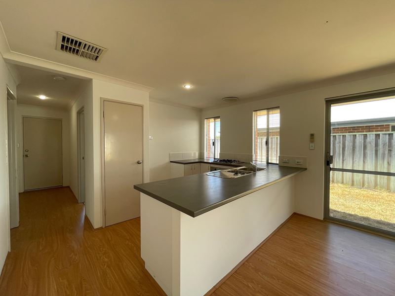 12 Greenslade Crescent, Ellenbrook WA 6069
