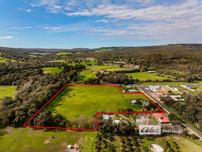 14 King  Street, Harvey WA 6220