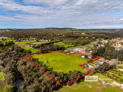 14 King  Street, Harvey WA 6220