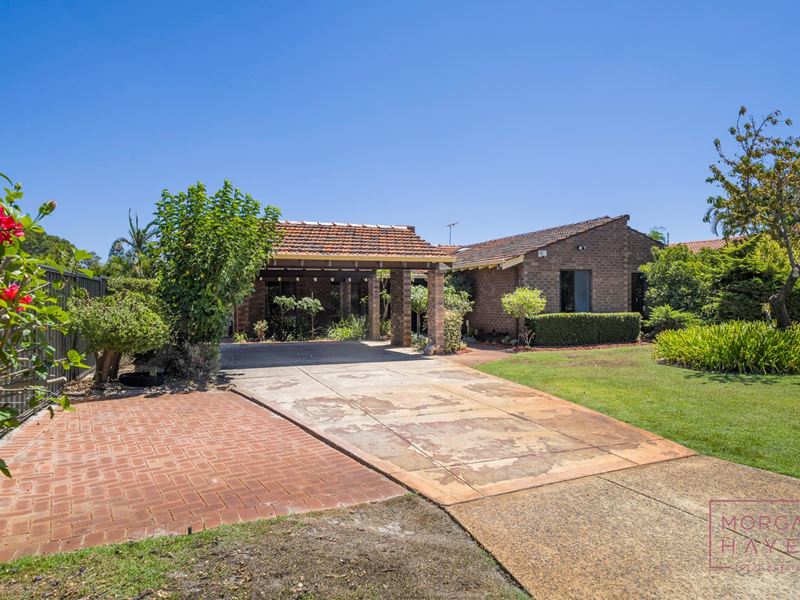 2 Moyle Close, Leeming WA 6149