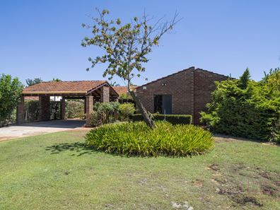 2 Moyle Close, Leeming WA 6149
