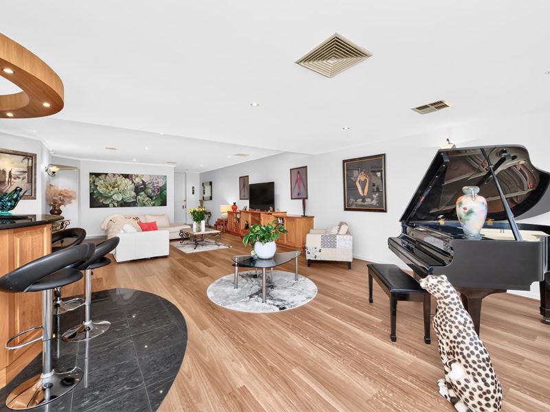 4/100 Mill Point Road, South Perth WA 6151