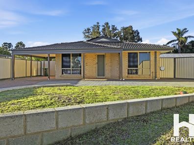 25 Woolerong Walk, Marangaroo WA 6064