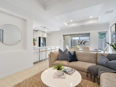 28c Woodchester Road, Nollamara WA 6061