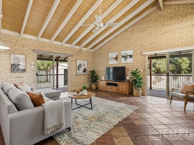 10 Leavis Place, Spearwood WA 6163