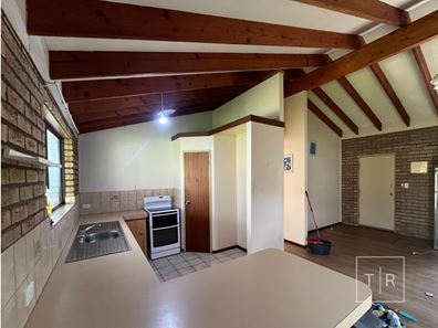 4B Travers Avenue, Nulsen WA 6450