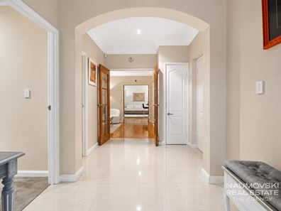 43 Marginson Drive, Landsdale WA 6065