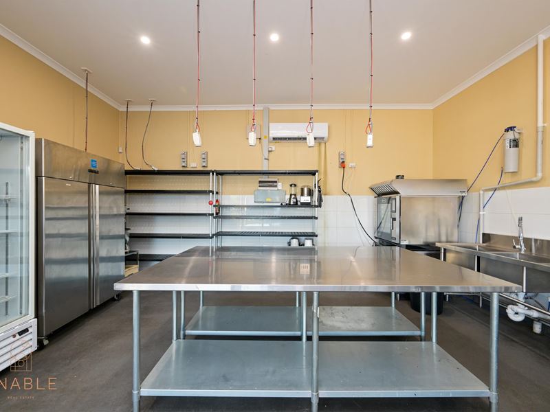 8/16 Sutton Street, Mandurah WA 6210