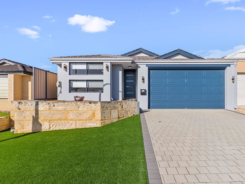 4 Hollywood Heights, Clarkson WA 6030