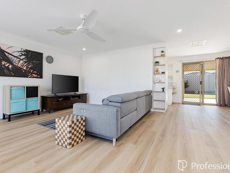 4 Harrier Close, Huntingdale WA 6110