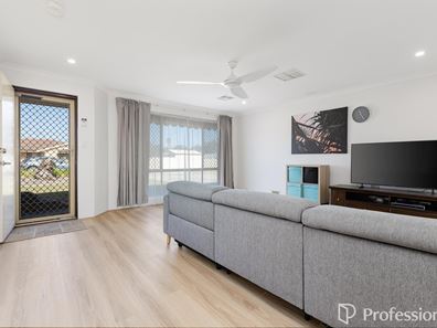 4 Harrier Close, Huntingdale WA 6110