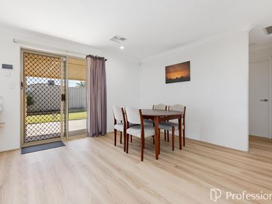 4 Harrier Close, Huntingdale WA 6110