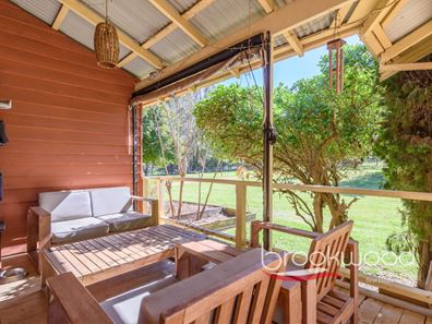1530 Walker Street, Mundaring WA 6073