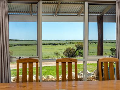79 Jandanol Road, Rudds Gully WA 6532