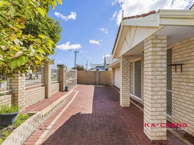 1/132 Edward Street, Bedford WA 6052