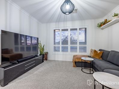 70 Chesham Rise, Alkimos WA 6038