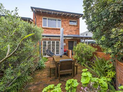 1/9 York Street, South Perth WA 6151
