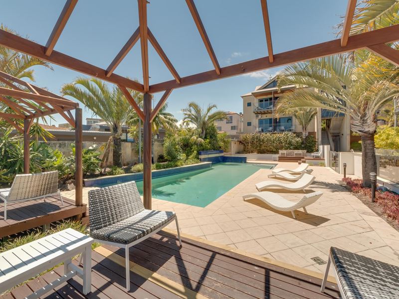 304/200 West Coast Highway, Scarborough WA 6019