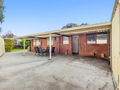 9 Oscar Street, Armadale WA 6112