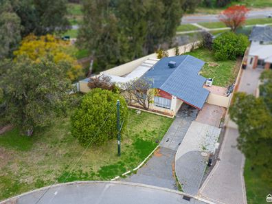 9 Oscar Street, Armadale WA 6112