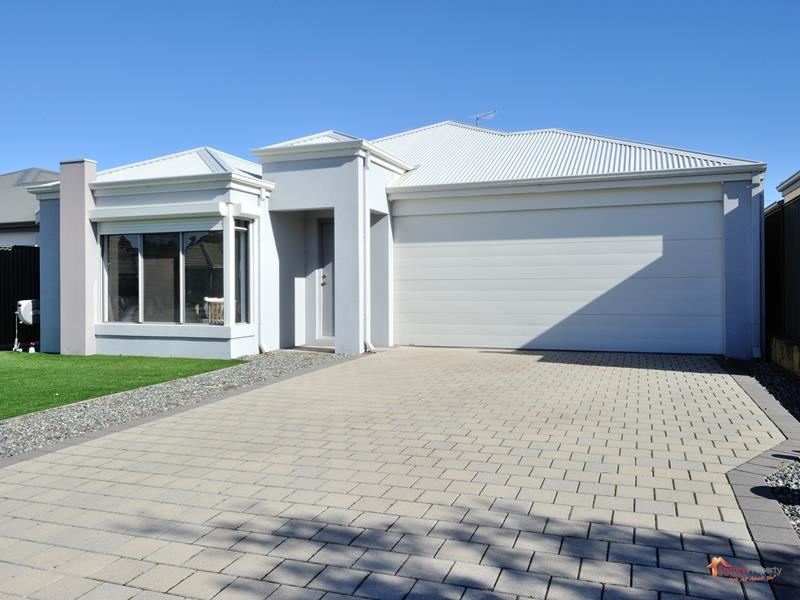 33 Daybreak Loop, Wellard WA 6170